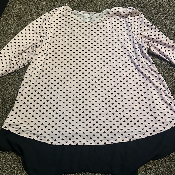 Heart Patterned Pink and Black Women's Top - Picture 3 of 6